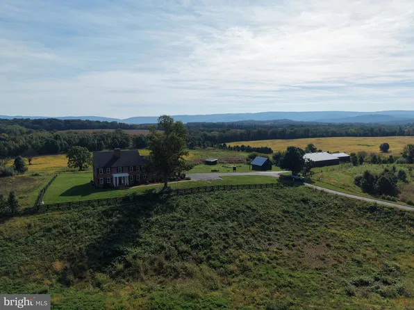 943 Parshall Rd, Berryville, VA 22611