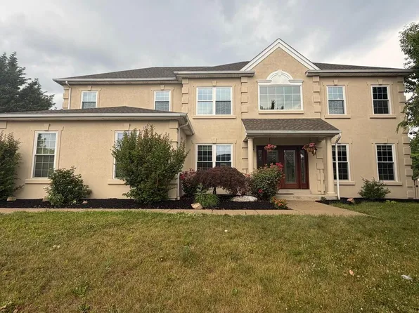 125 Summer Hill Dr, Gilbertsville, PA 19525