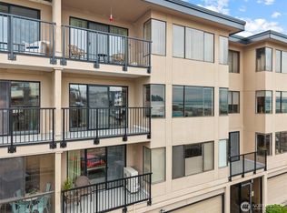 601 S 227th St APT 308N, Des Moines, WA 98198