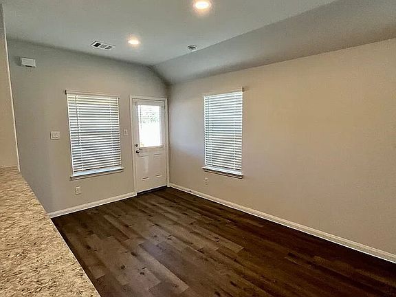2nd image of 973 Rice Dr
