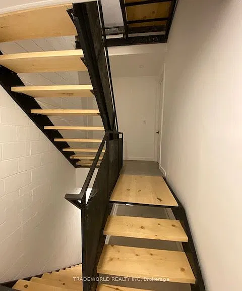 862 Pape Ave #5 — Photo 11