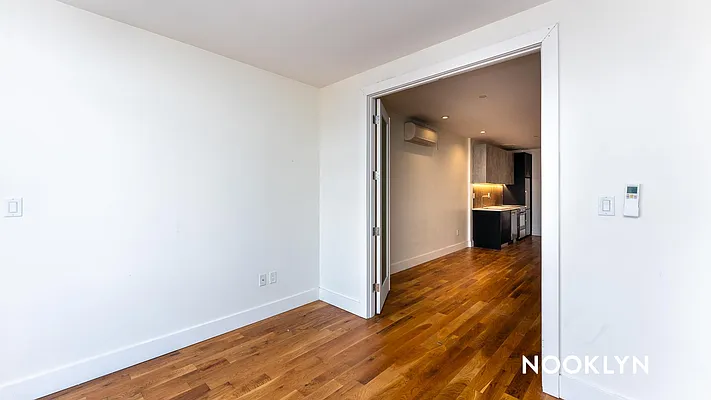 Rented by Nooklyn NYC LLC | media 16