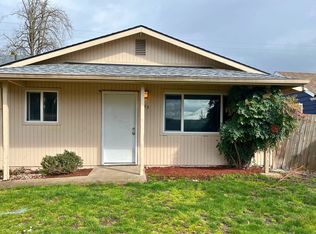 885 N 60th St, Springfield, OR 97478