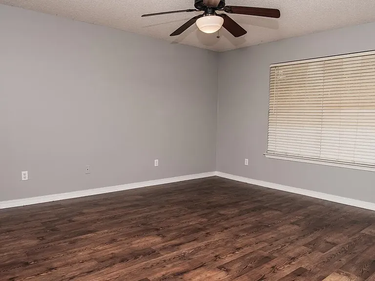 5415 Josh Dr — Photo 8