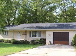 1704 Albany St, Erie, IL 61250