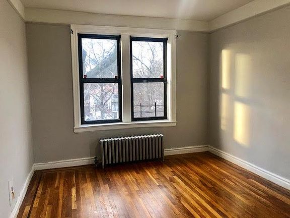 4th image of 241 S Arlington Ave APT 408