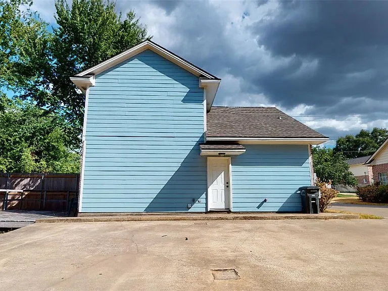 1623 Park Pl — Photo 16