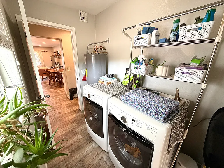 2235 E Monterey Way — Photo 15