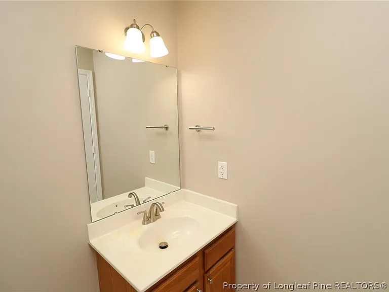 3600 Corydon Ct — Photo 32