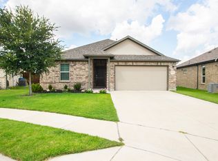 8840 Landergin Mesa Dr, Fort Worth, TX 76131