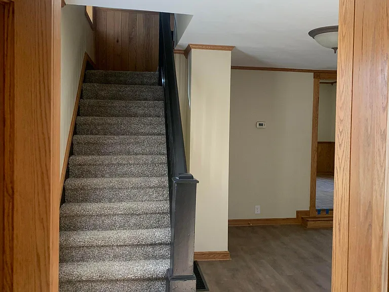615 W Gambier St — Photo 17