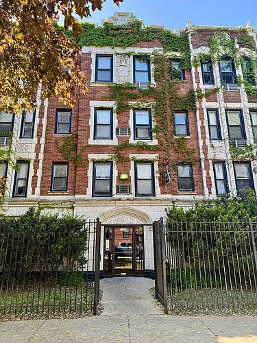 6726-1 N Glenwood Ave #204 Photo 1