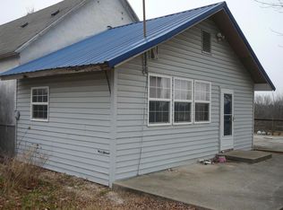 1101 S Jordan St, Jerico Springs, MO 64756