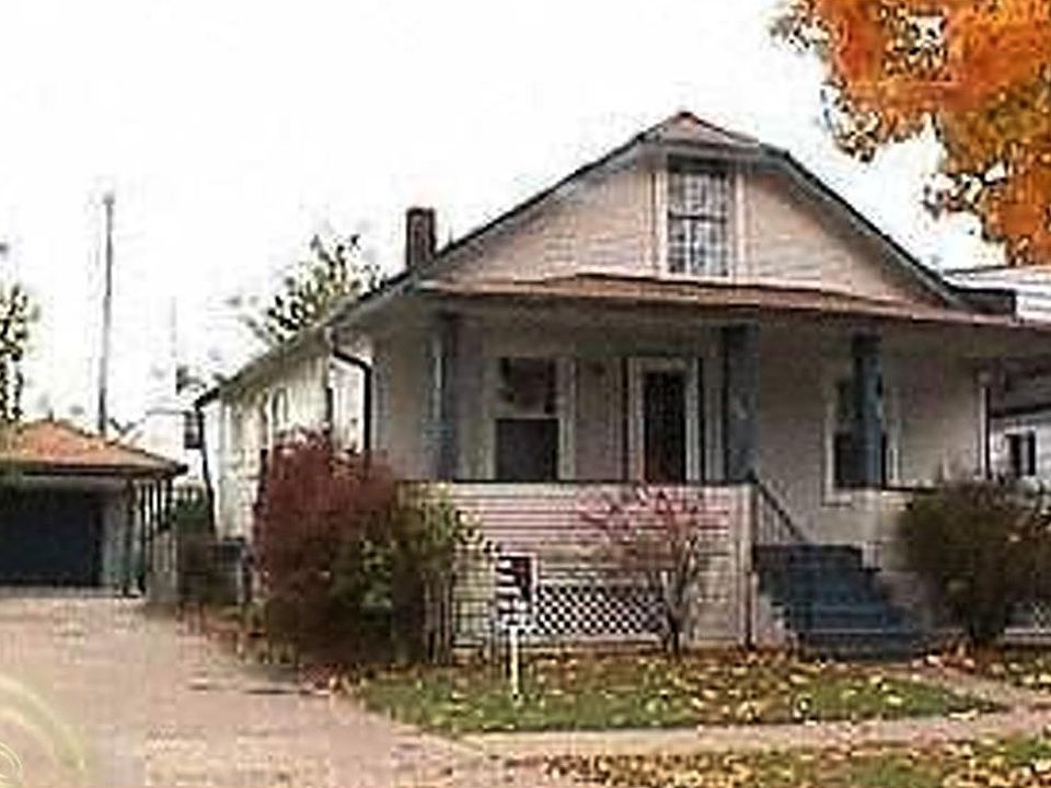 1st image of 155 W Hayes Ave