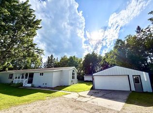 1713 County Rd 2 NW, WILLIAMS, MN 56686