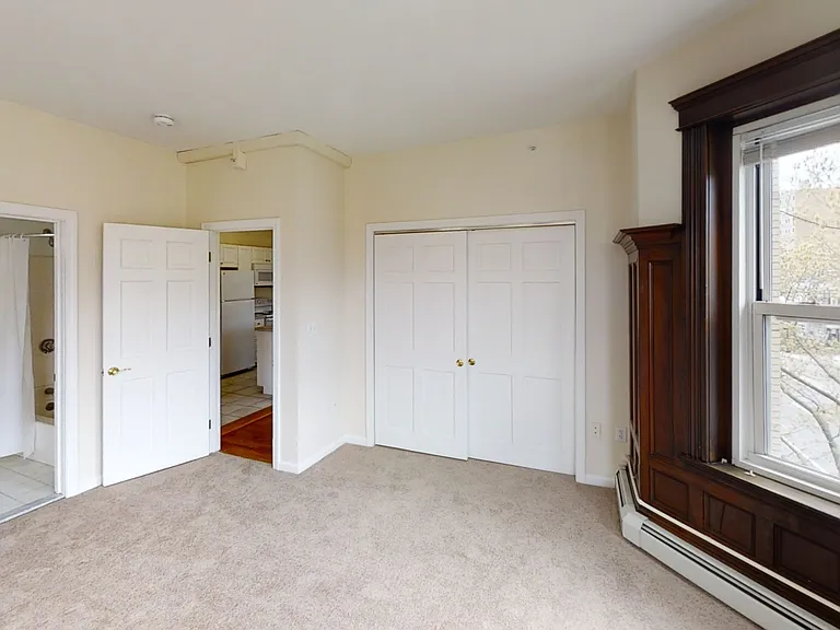1405 Beacon St #5 — Photo 4