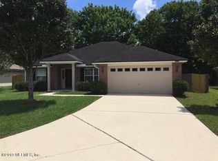 2680 Secret Harbor Dr, Orange Park, FL 32065