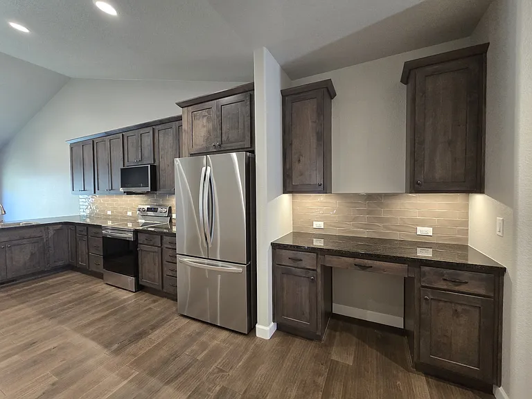 538 Brecken Ct — Photo 8