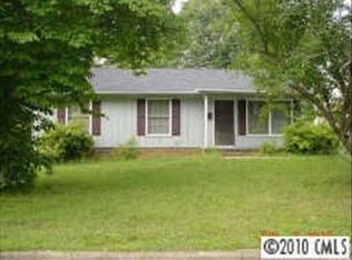 427 Meadowview Dr, Gastonia, NC 28054