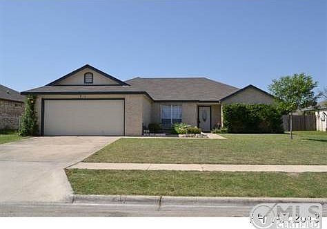Welcome Home ~ 810 Gary Loop