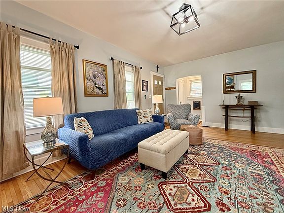 5th image of 1605 24th St