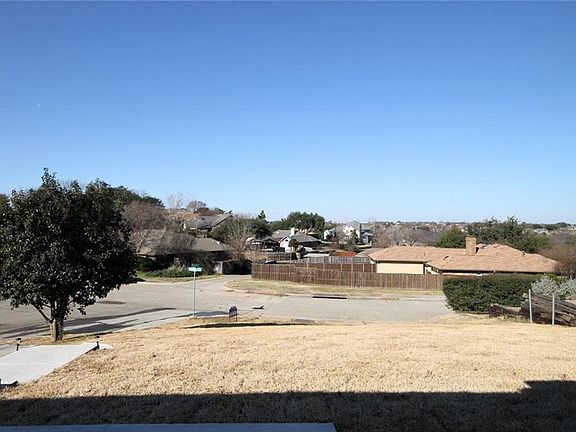 3rd image of 2738 Spyglass Ct