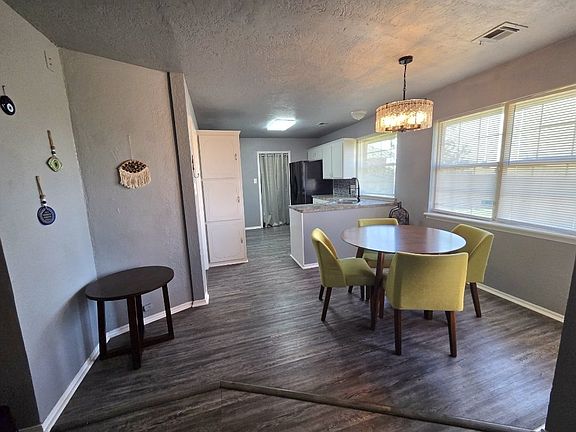 5th image of 4806 SE Redbud Pl