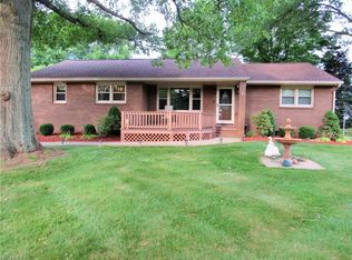5811 Fairland Rd, Clinton, OH 44216