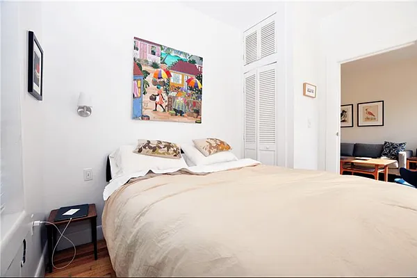 Rented by Buchbinder & Warren | media 36