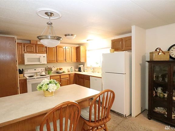 2nd image of 16300 State Highway 305 NE Unit 62