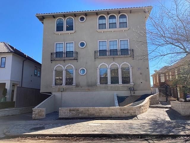 1st image of 4210 Prescott Ave APT A