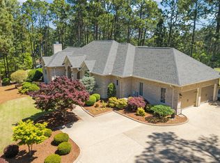 63 Stoneykirk Dr, Pinehurst, NC 28374