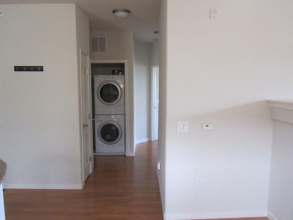 Hallway & Laundry