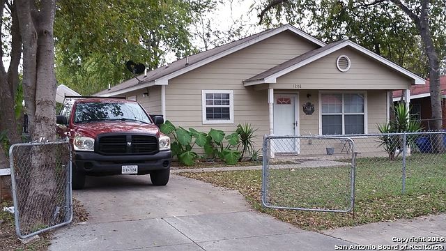 1st image of 1208 Flanders Ave