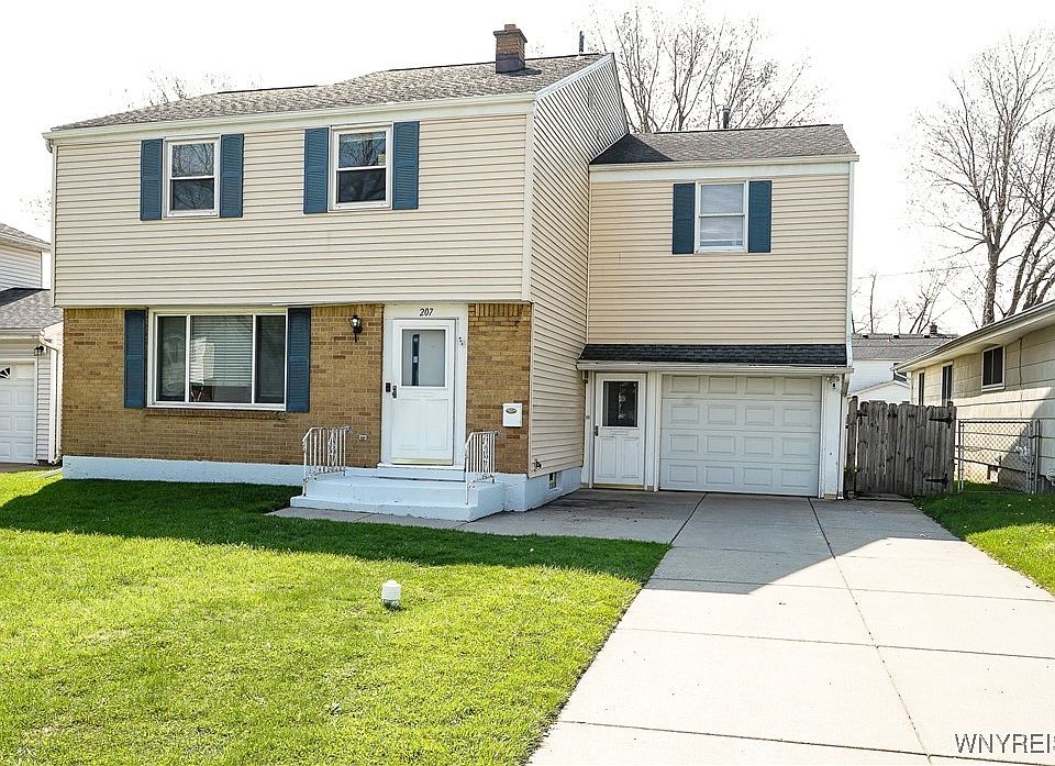 1st image of 207 Brookside Dr