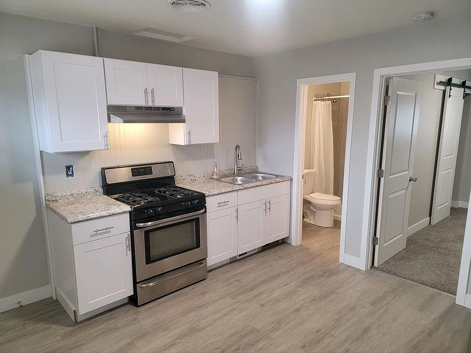 Garden City Flats