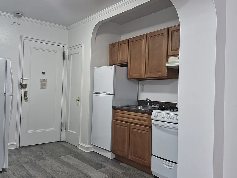 109-20 71st Rd #5J — Photo 4