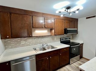 3520 Evergreen Dr, Plover, WI 54467
