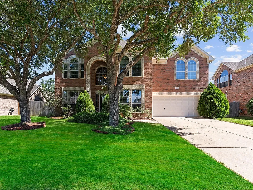 3531 Shoreview Ln