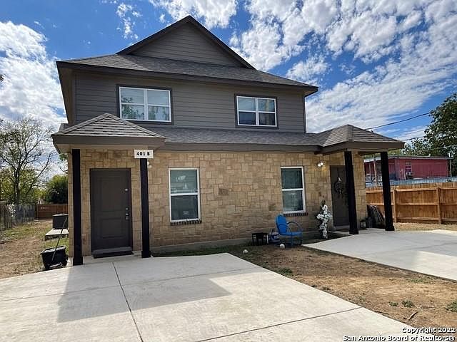 1st image of 401 Aubrey St #B