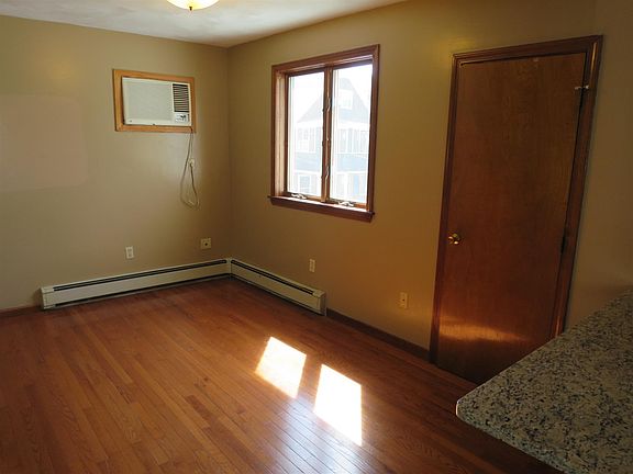4th image of 1 Winchester Pl