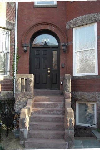 2nd image of 1309 Fairmont St NW APT B