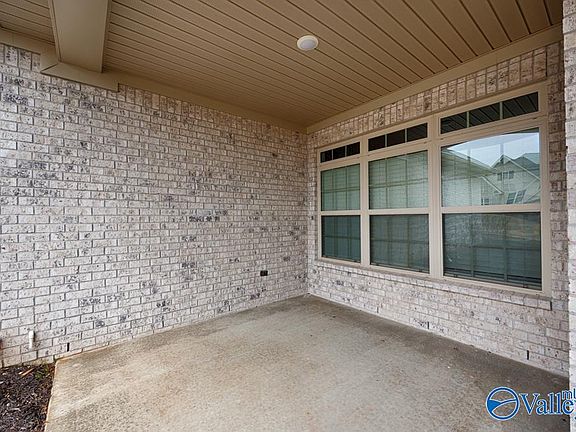 4th image of 110 Thorogood Dr