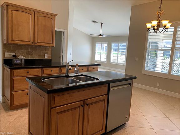 5th image of 22171 Seashore Cir