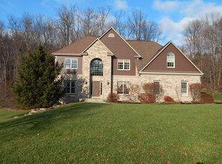 319 Frey Dr, Wexford, PA 15090