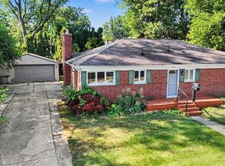 2500 E Hudson Ave, Royal Oak, MI 48067