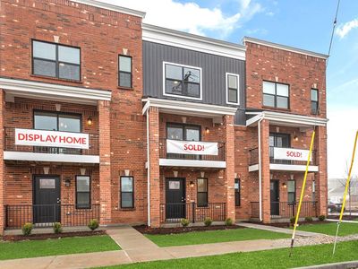 5019 Charlie Milani Pl, Saint Louis, MO, 63110