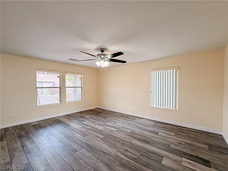 6204 Alpine Tree Ave — Photo 8