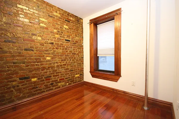 Rented by Compass | media 13