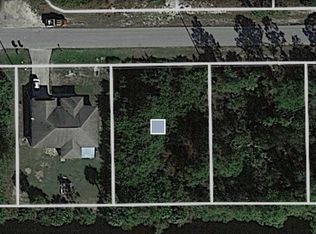 1032 Alcalde St E, Lehigh Acres, FL 33974